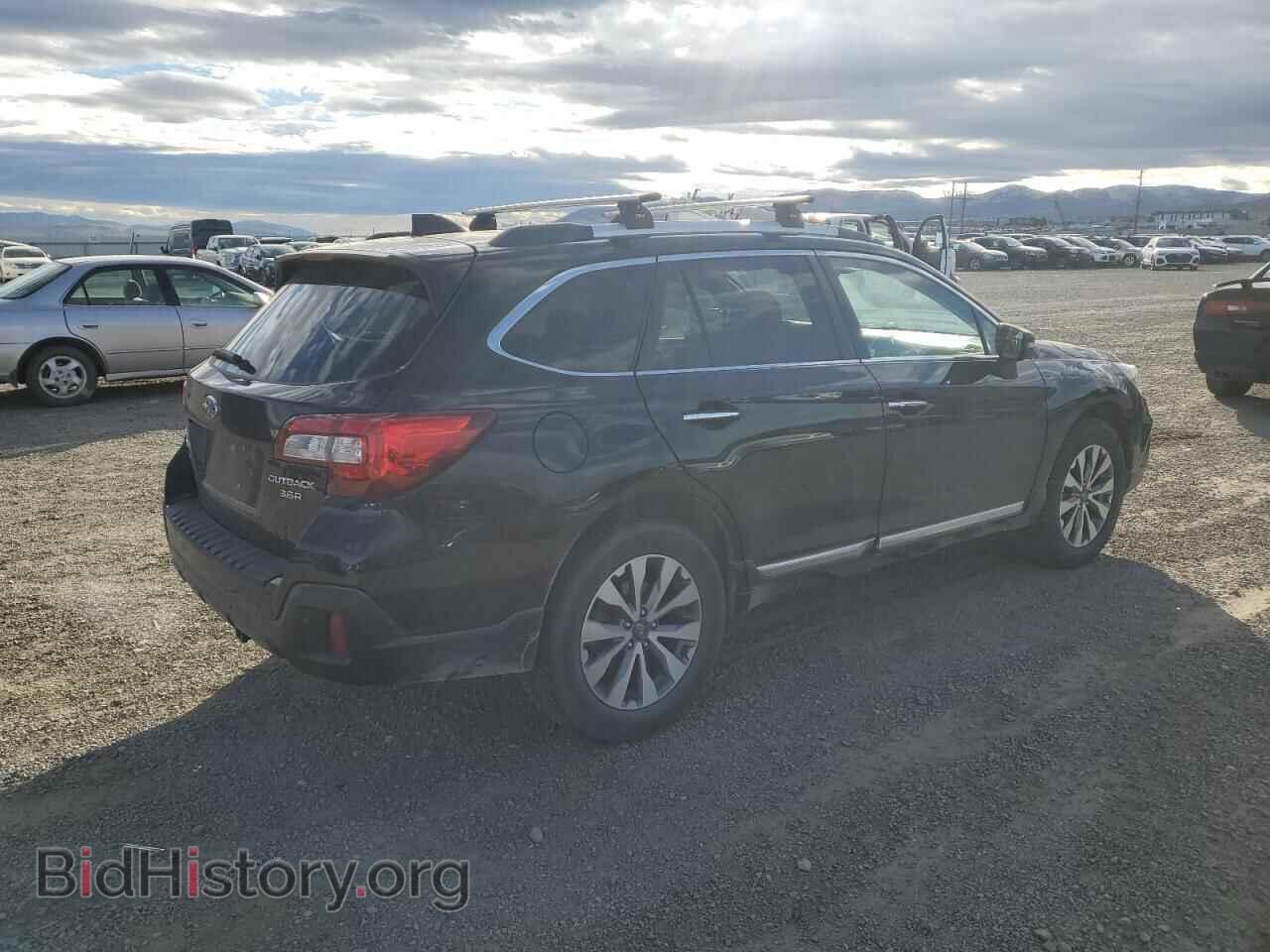 2019 SUBARU OUTBACK - VIN: 4S4BSETC8K3338474 - Фото 3