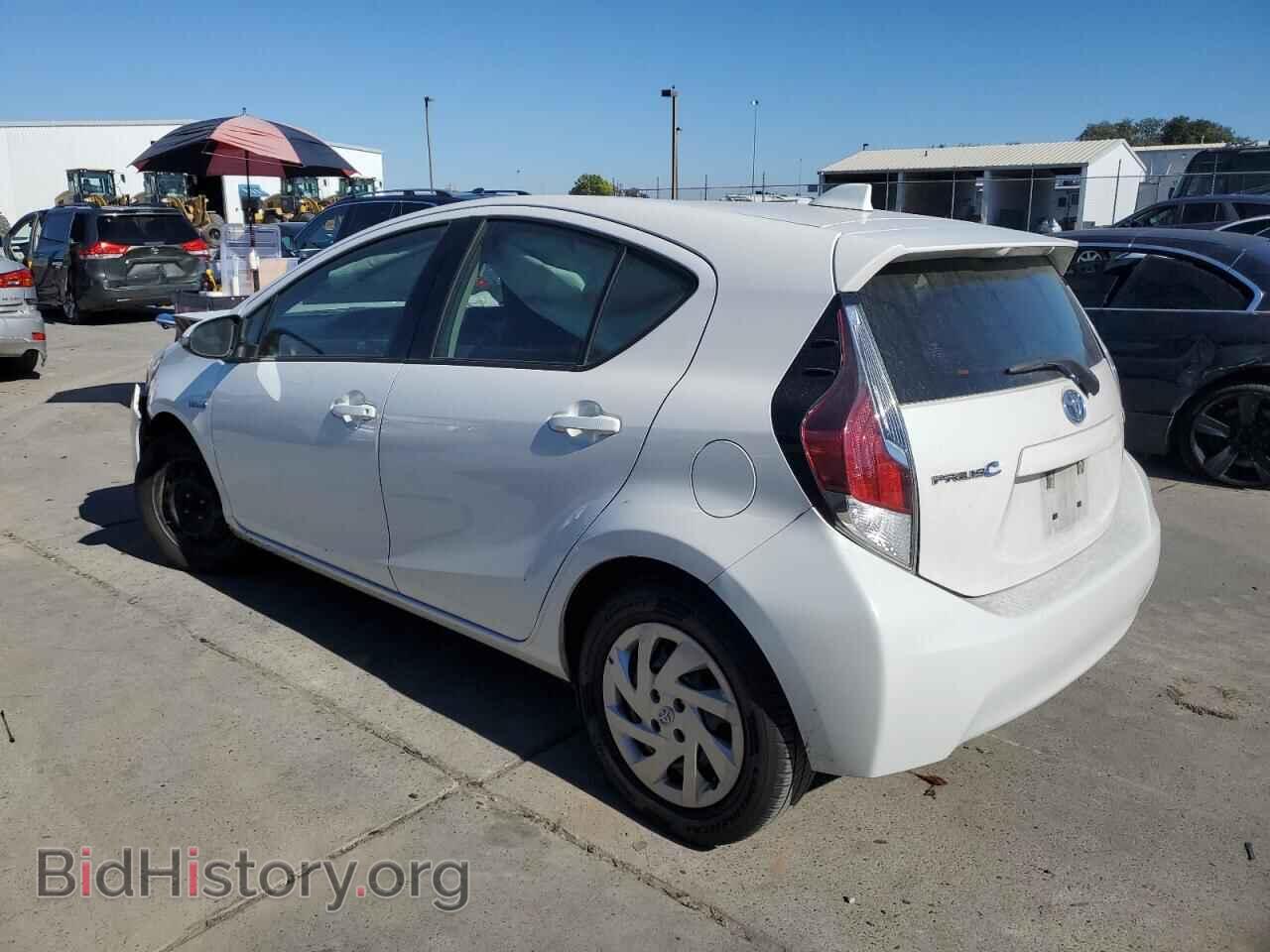 2015 TOYOTA PRIUS - VIN: JTDKDTB38F1584589 - Фото 2
