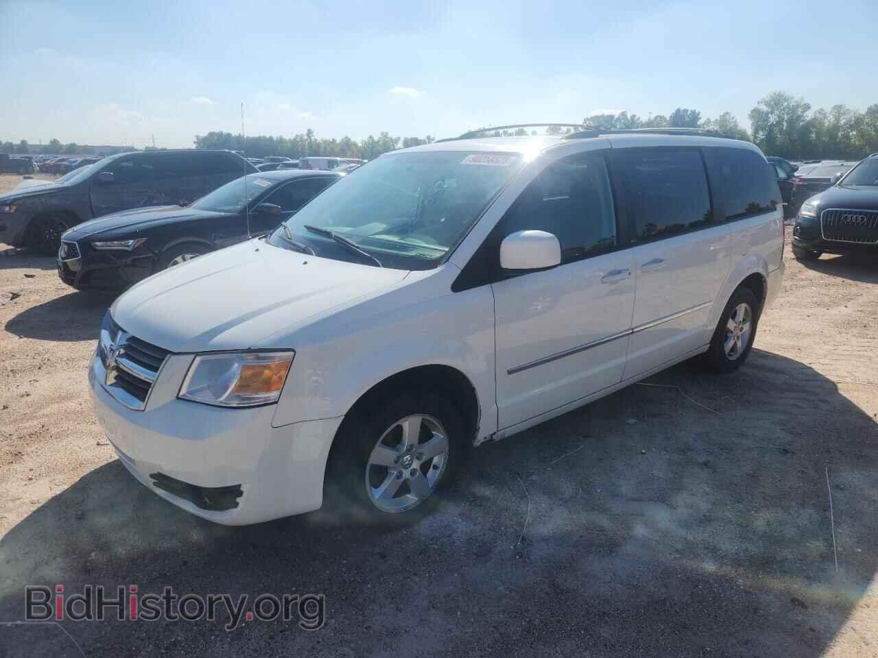 Фотография 2D4RN5D14AR154357 - DODGE CARAVAN 2010
