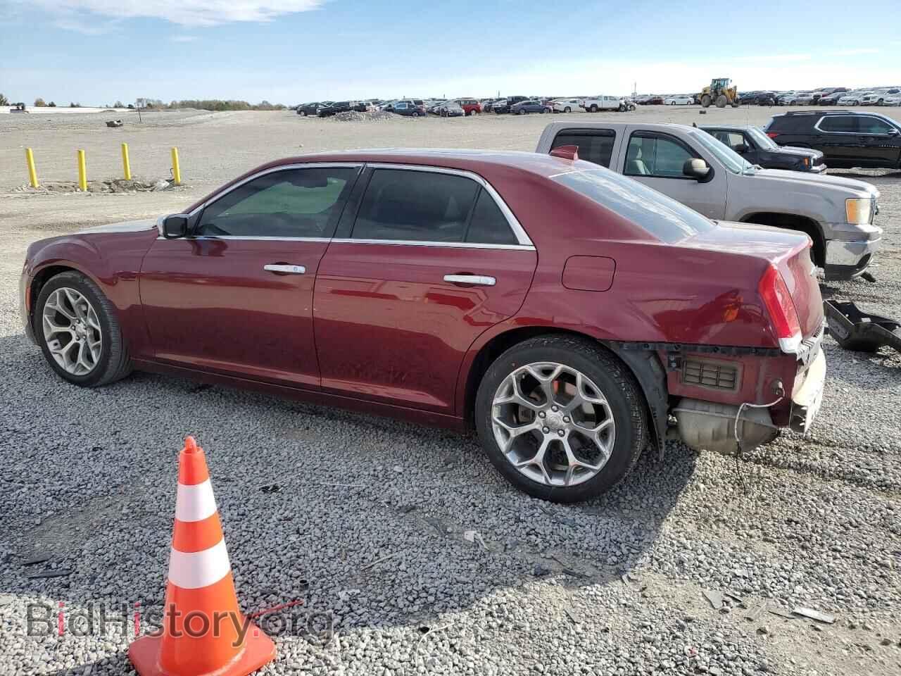 2017 CHRYSLER 300 - VIN: 2C3CCAPT0HH521533 - Фото 2