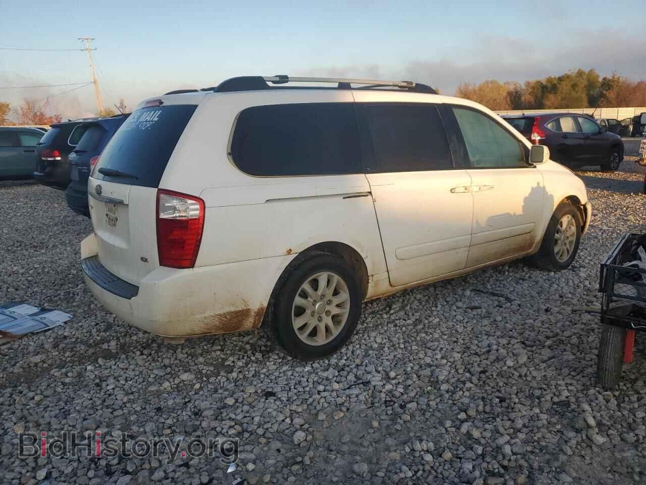2008 KIA All Models - VIN: KNDMB233186199100 - Фото 3