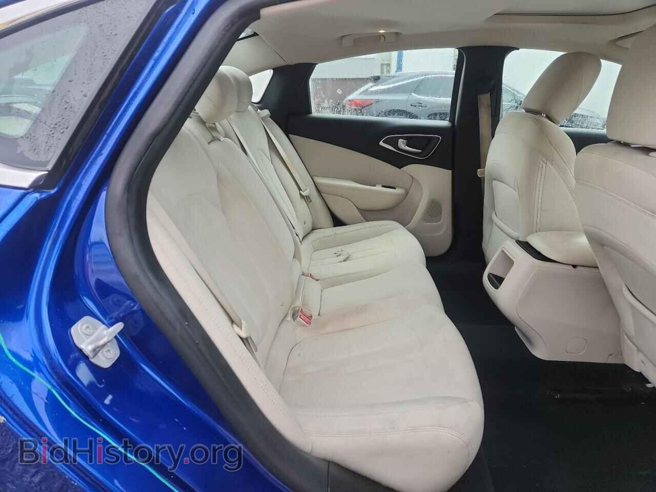 2016 CHRYSLER 200 - VIN: 1C3CCCAB1GN165370 - Фото 10