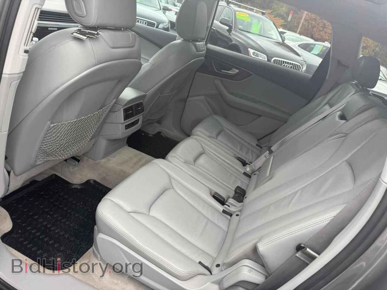 2017 AUDI Q7 - VIN: WA1AAAF70HD055784 - Фото 8