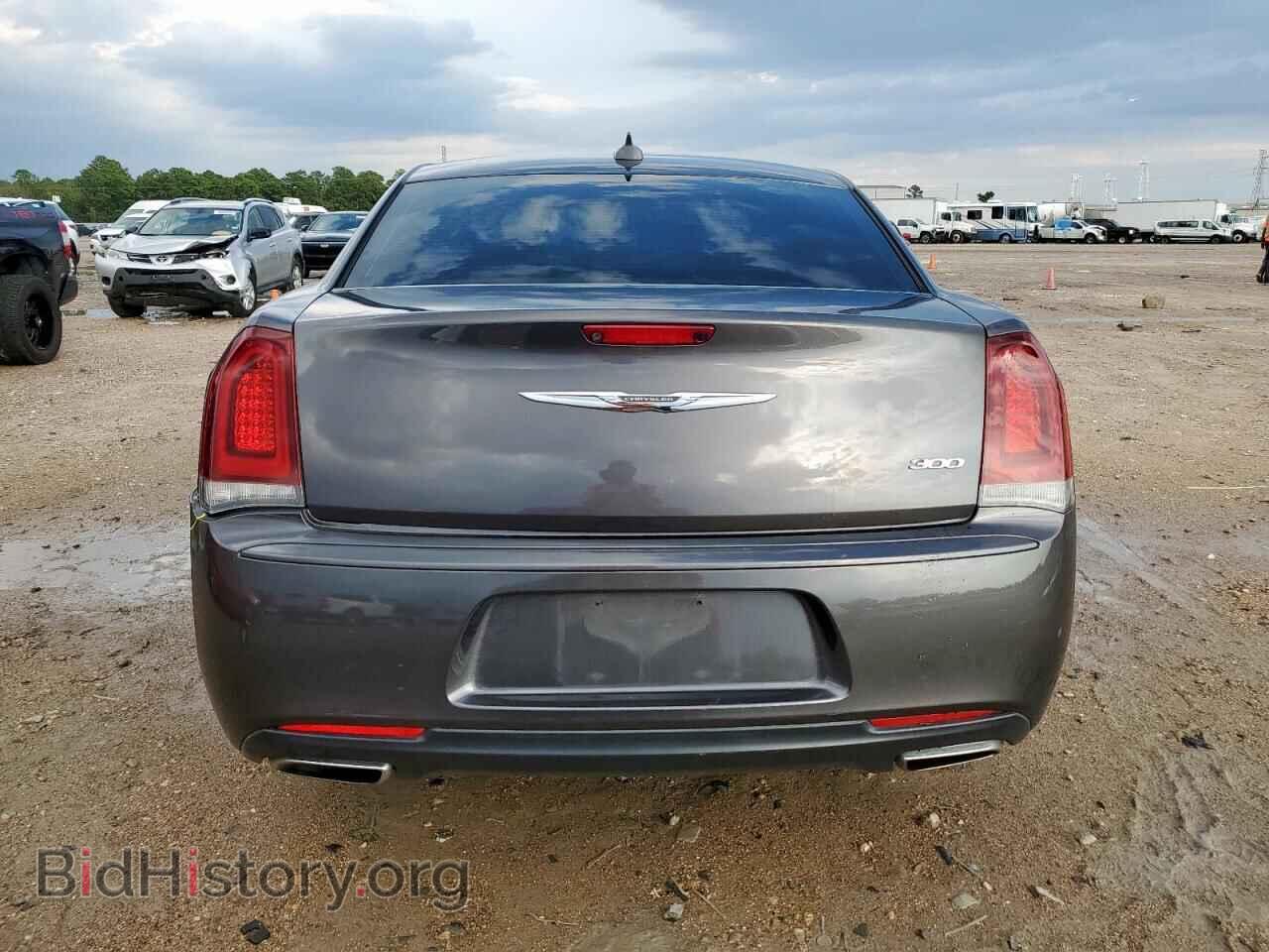 2018 CHRYSLER 300 - VIN: 2C3CCAAG5JH302018 - Фото 6