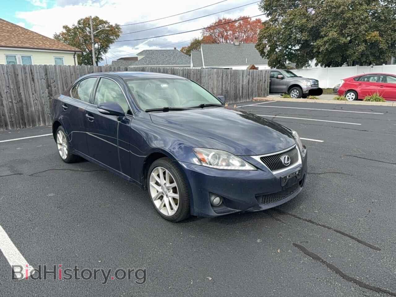 Photo JTHCF5C26C5052907 - LEXUS IS 2012