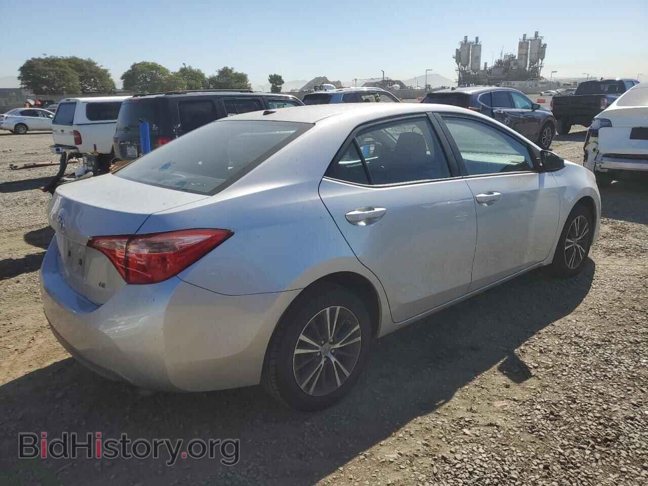 2017 TOYOTA COROLLA - VIN: 5YFBURHE3HP671455 - Фото 3