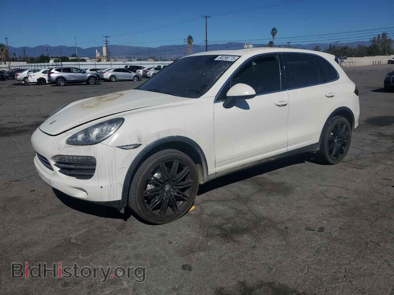 Photo WP1AB2A2XBLA53069 - PORSCHE CAYENNE 2011