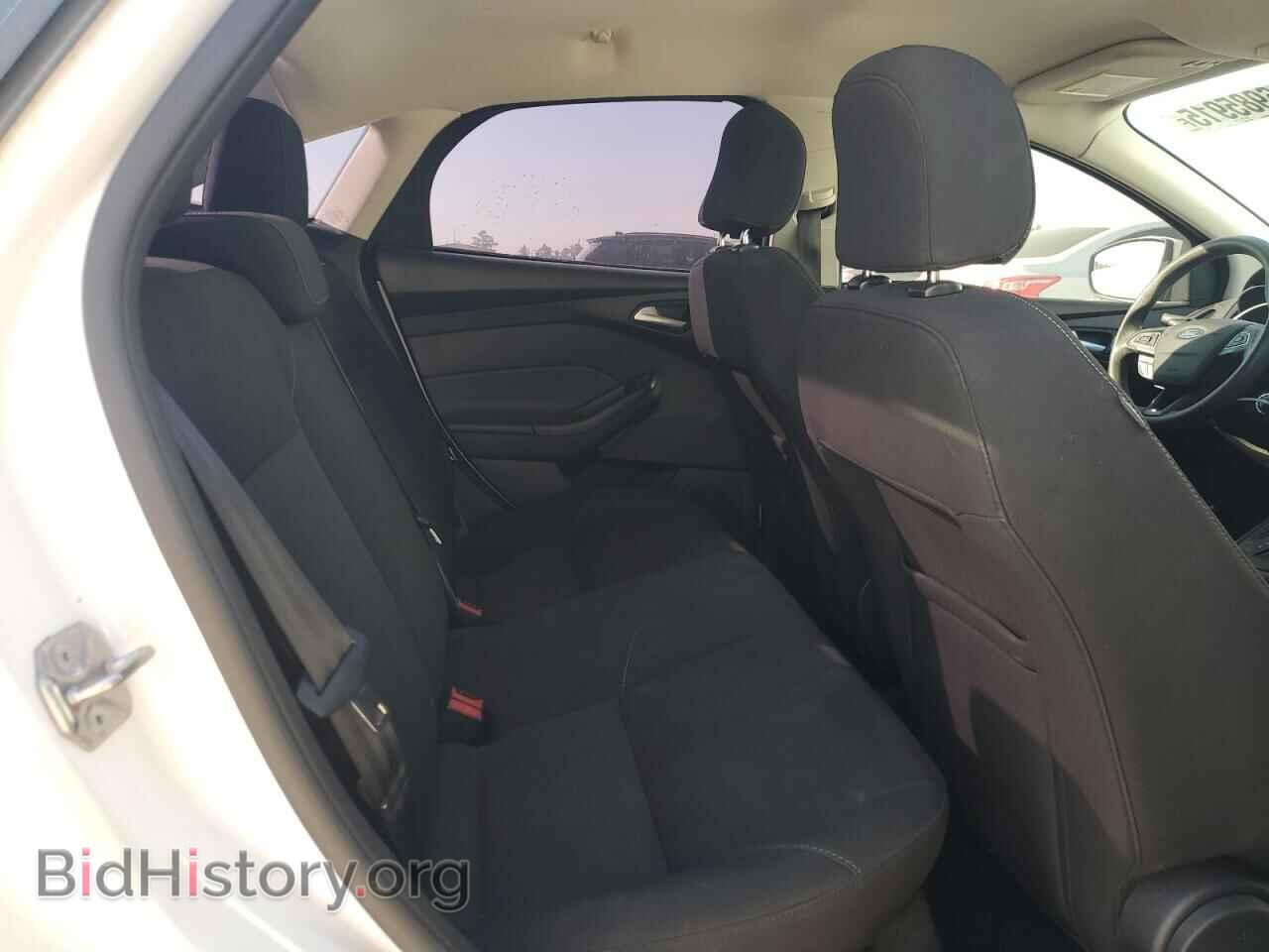 2016 FORD FOCUS - VIN: 1FADP3F26GL303113 - Фото 10