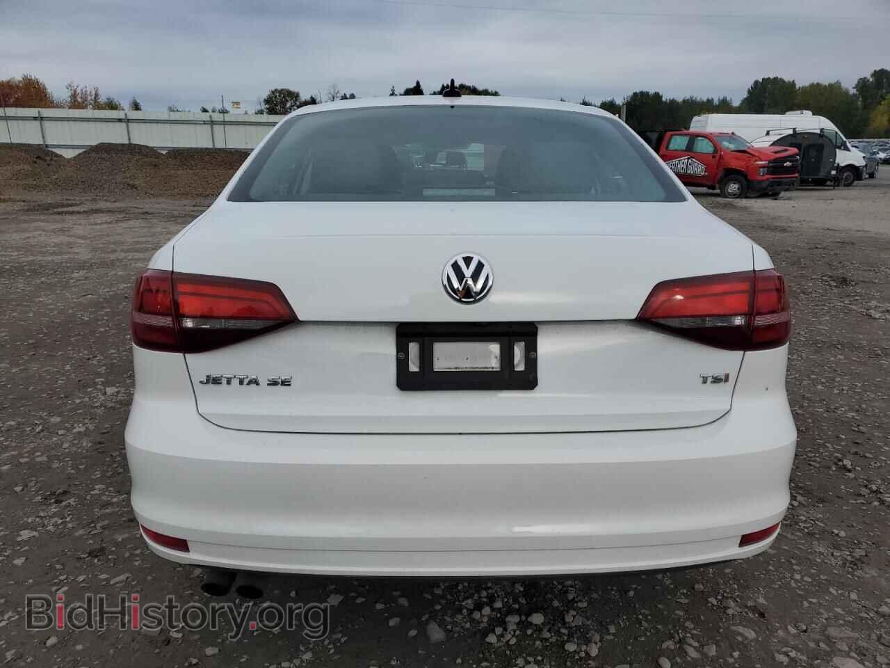 2017 VOLKSWAGEN JETTA - VIN: 3VWDB7AJ6HM398302 - Фото 6