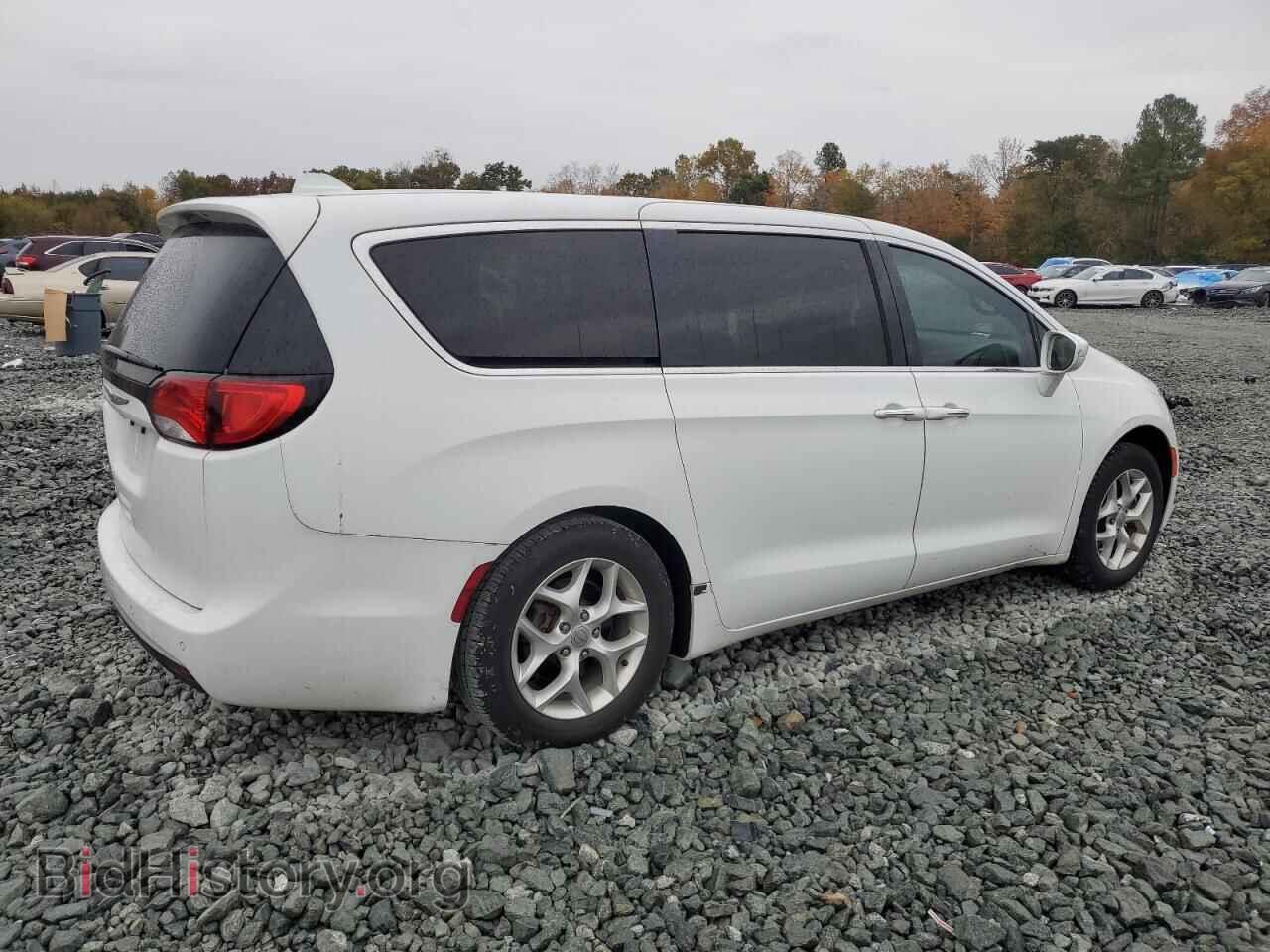 2018 CHRYSLER PACIFICA - VIN: 2C4RC1FG2JR234138 - Фото 3
