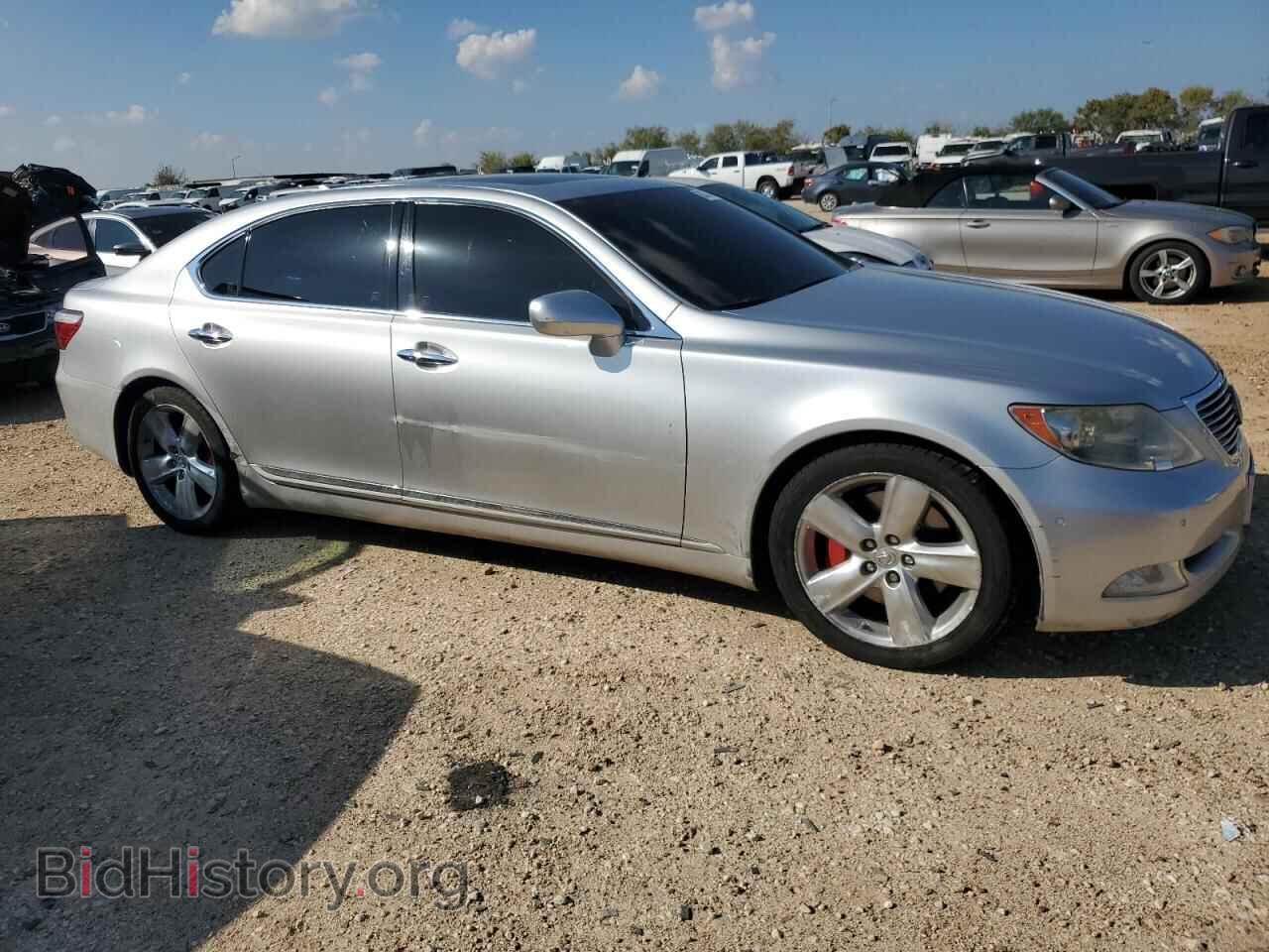2007 LEXUS LS460 - VIN: JTHGL46F875007038 - Photo 4