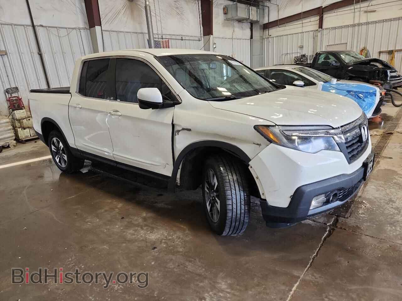 2017 HONDA RIDGELINE - VIN: 5FPYK3F65HB010103 - Фото 4