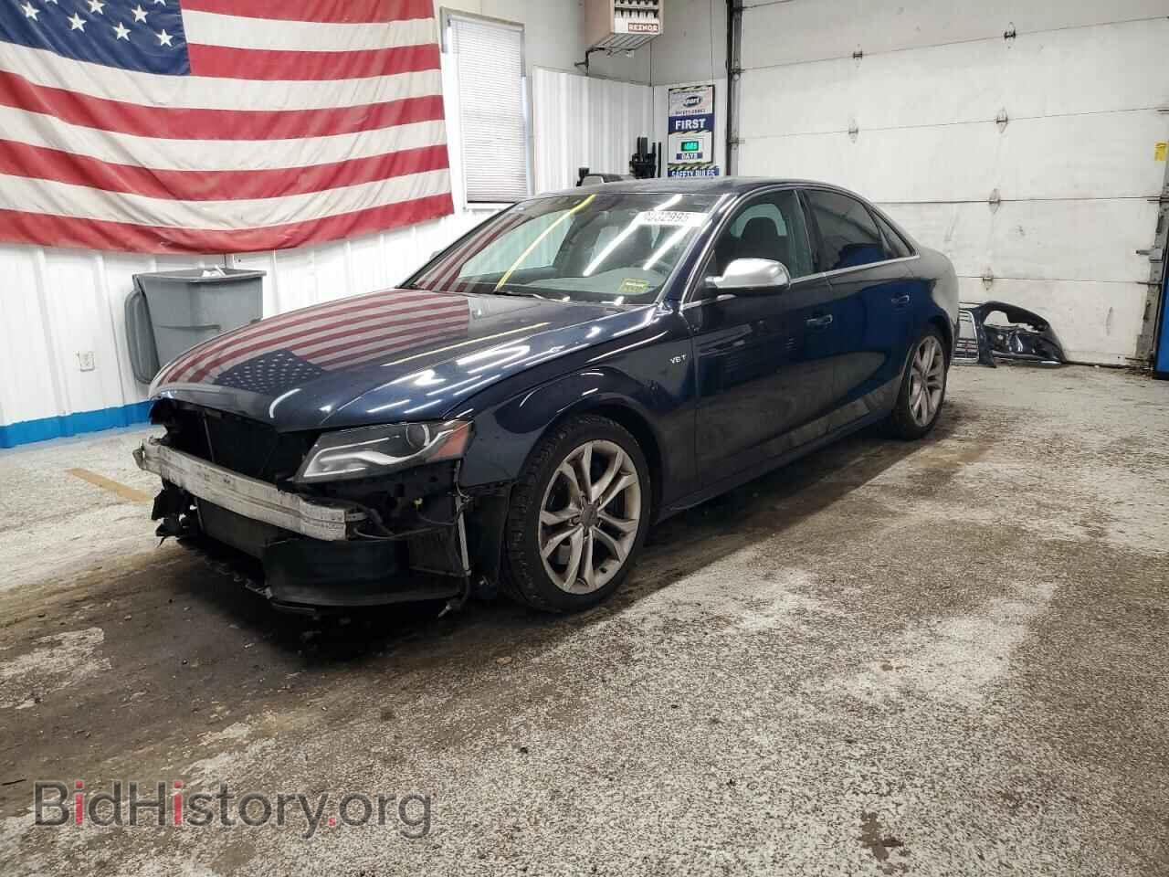 Photo WAUDGAFL2AA095724 - AUDI S4/RS4 2010