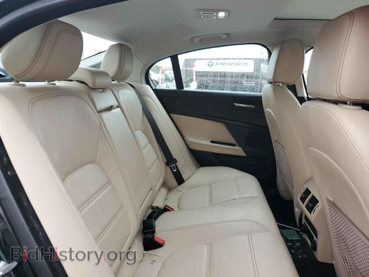 2017 JAGUAR XE - VIN: SAJAK4BV3HA956045 - Фото 10