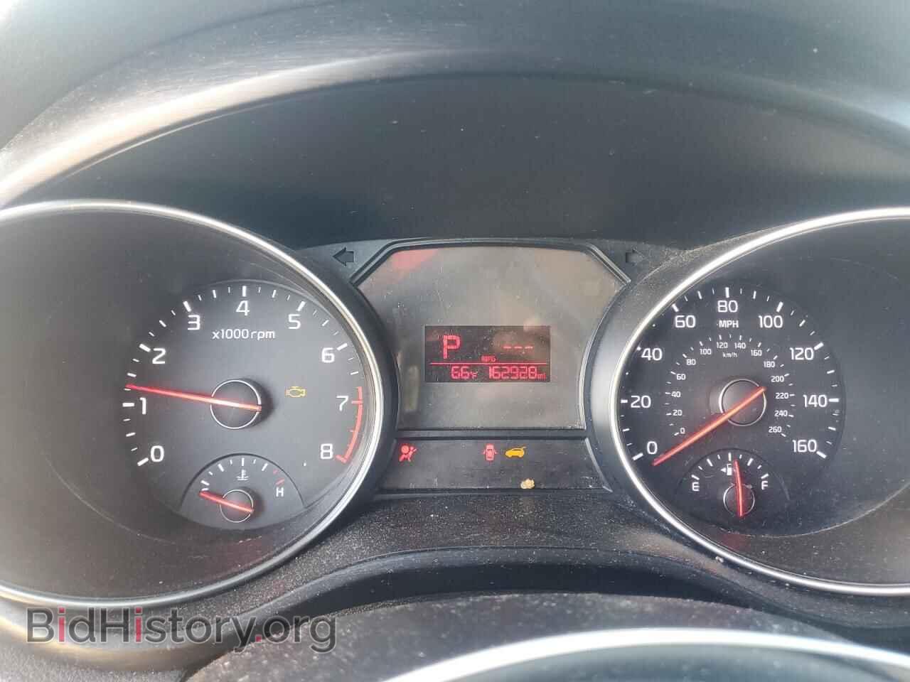 2015 KIA All Models - VIN: KNDMB5C1XF6021067 - Фото 9