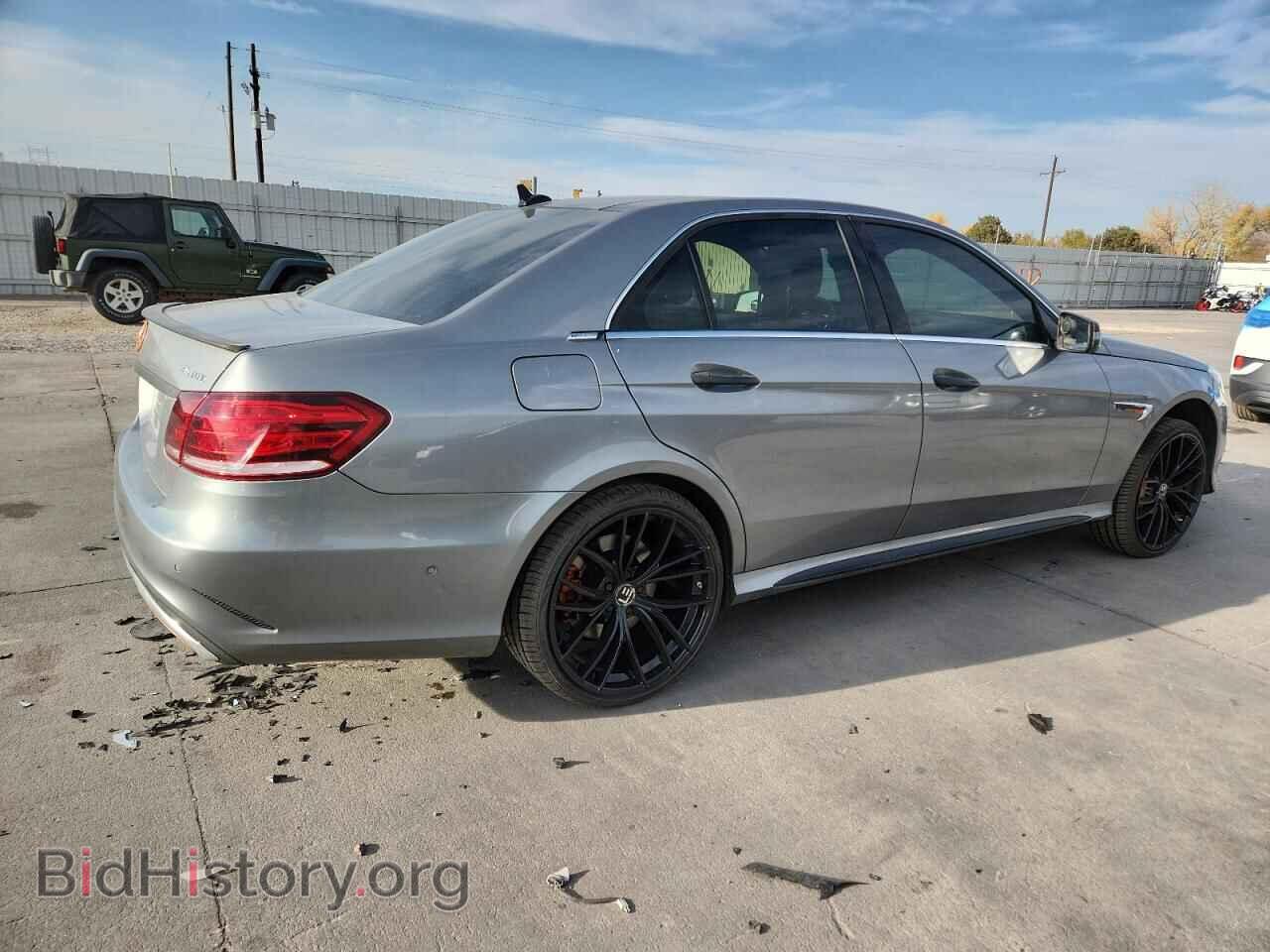 2014 MERCEDES-BENZ E-CLASS - VIN: WDDHF9BB2EA998261 - Фото 3