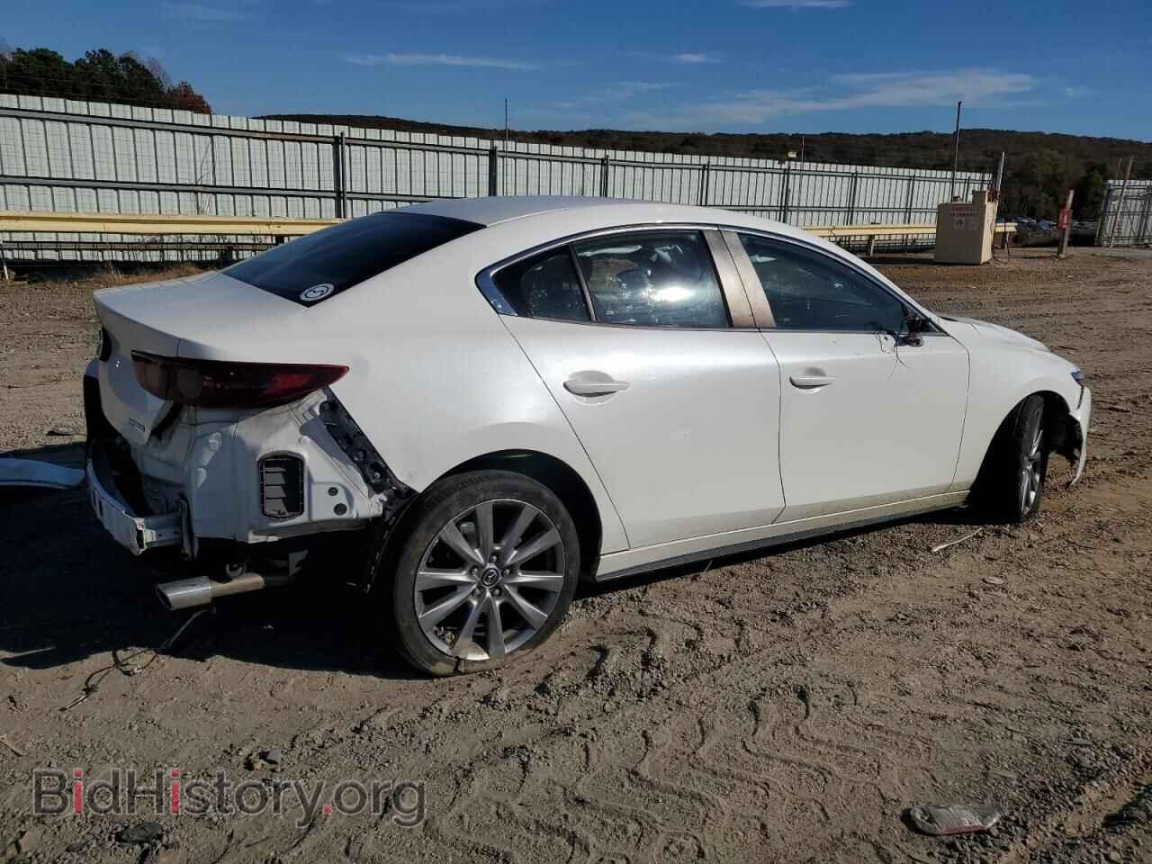 2019 MAZDA 3 - VIN: JM1BPBAM9K1131863 - Photo 3