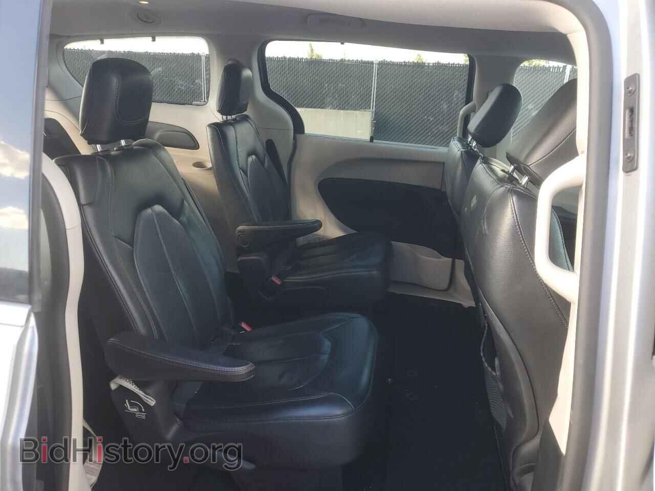 2019 CHRYSLER PACIFICA - VIN: 2C4RC1BG9KR540129 - Фото 11