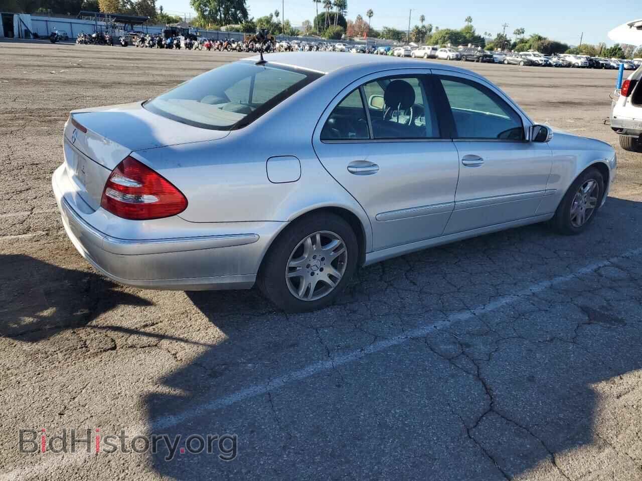 2005 MERCEDES-BENZ E-CLASS - VIN: WDBUF65J85A682100 - Фото 3