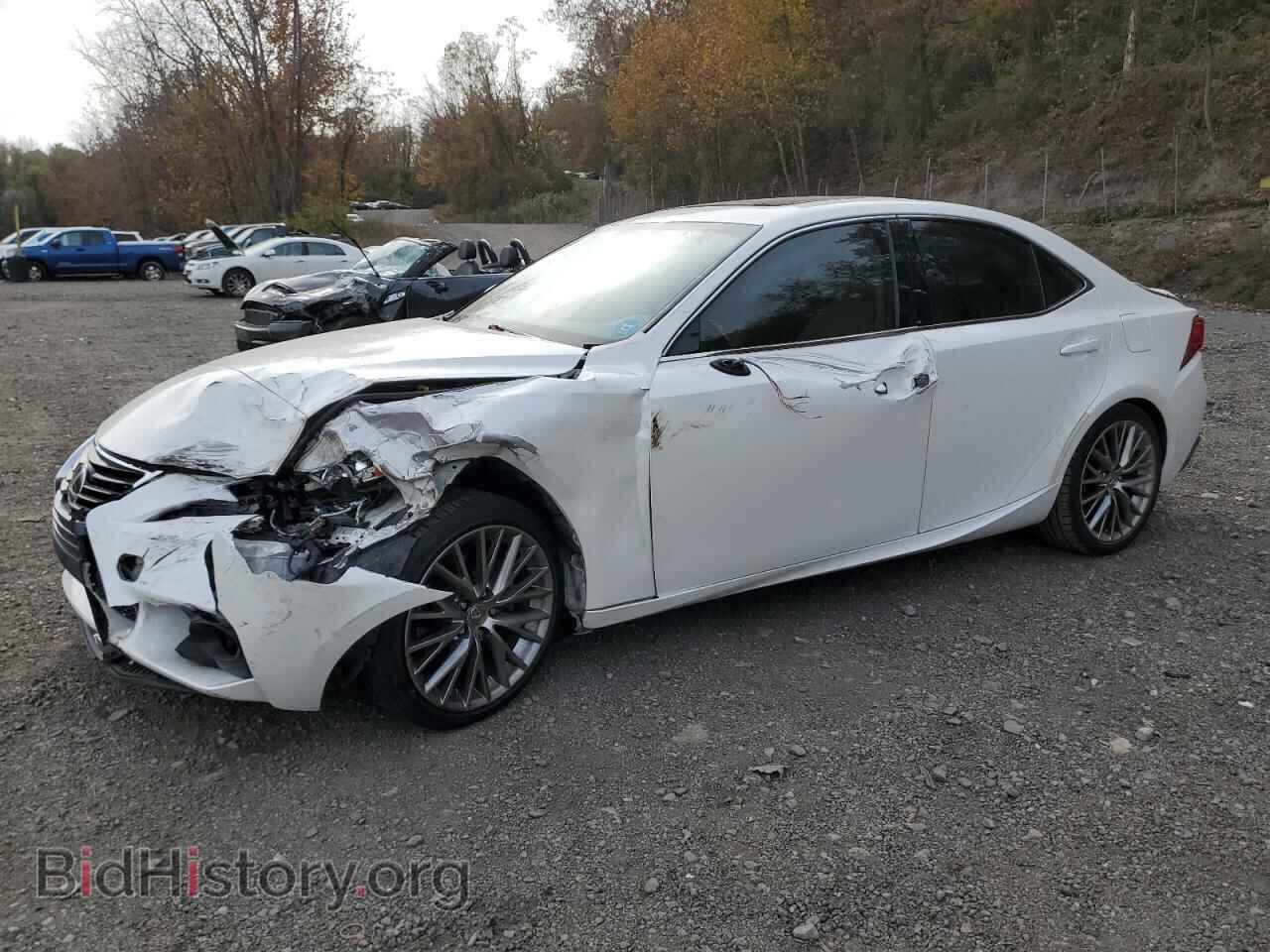 Фотография JTHBF1D22F5045296 - LEXUS IS 2015