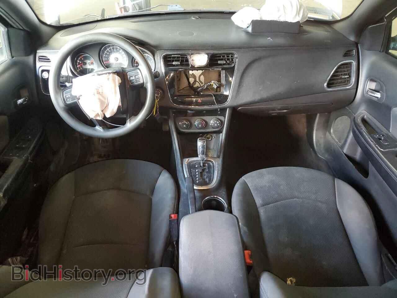 2011 CHRYSLER 200 - VIN: 1C3BC4FB3BN562808 - Фото 8