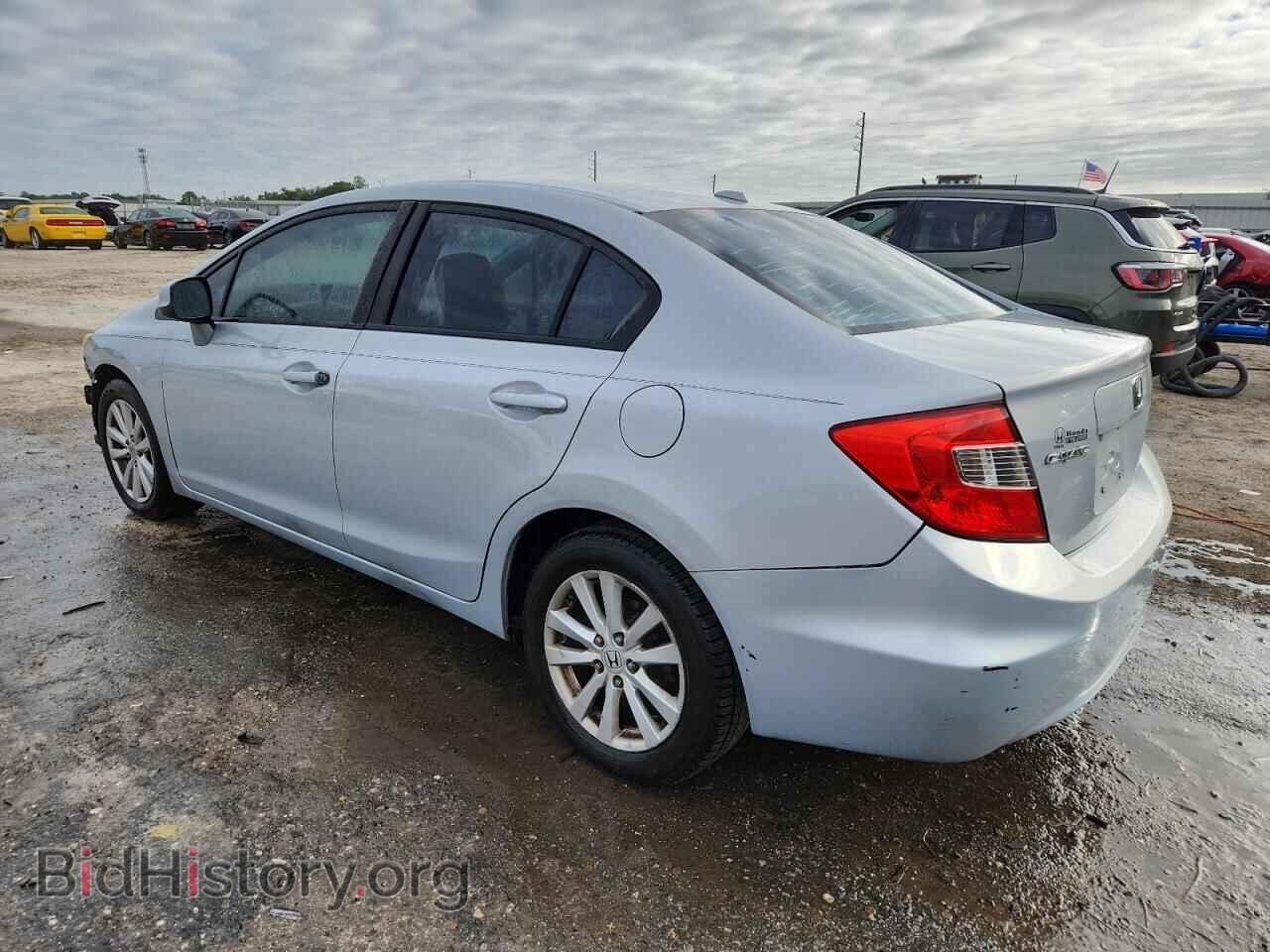 2012 HONDA CIVIC - VIN: 2HGFB2F86CH520105 - Фото 2