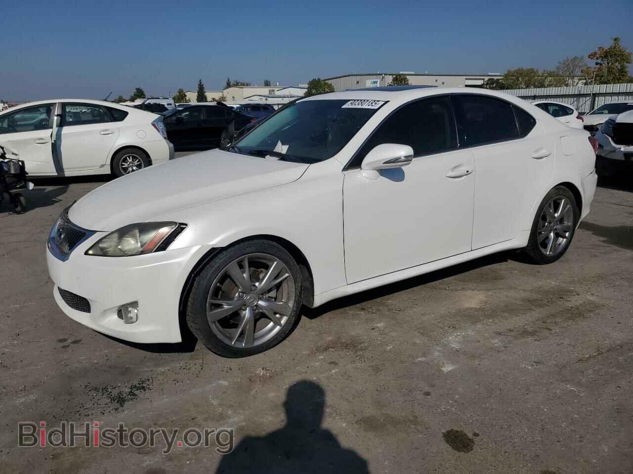 Photo JTHBF5C20A2096041 - LEXUS IS 2010