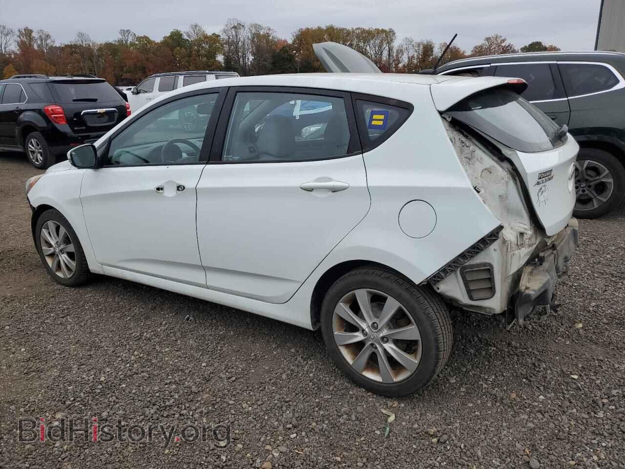 2013 HYUNDAI ACCENT - VIN: KMHCU5AE1DU130484 - Фото 2