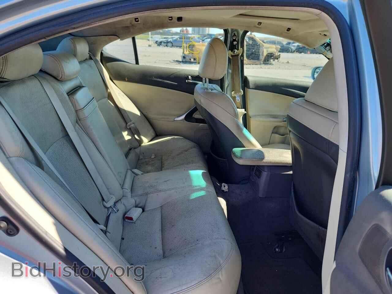 2010 LEXUS IS - VIN: JTHBF5C25A5113981 - Photo 10