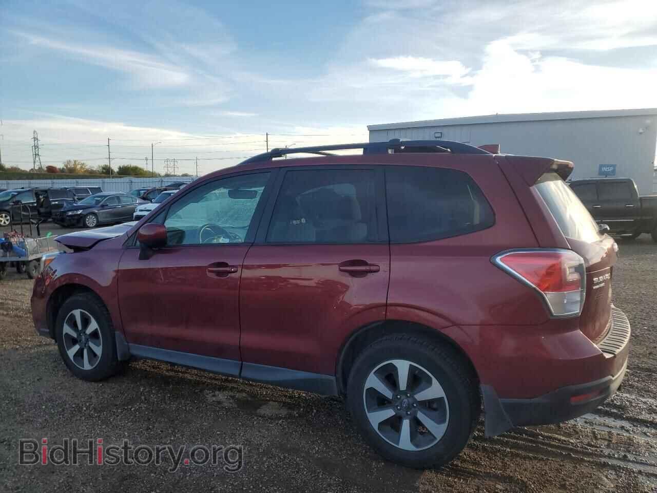 2017 SUBARU FORESTER - VIN: JF2SJAEC9HH488149 - Фото 2