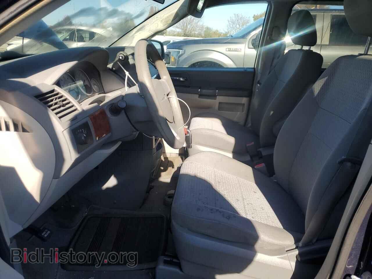 2009 CHRYSLER MINIVAN - VIN: 2A8HR44E39R534305 - Photo 7