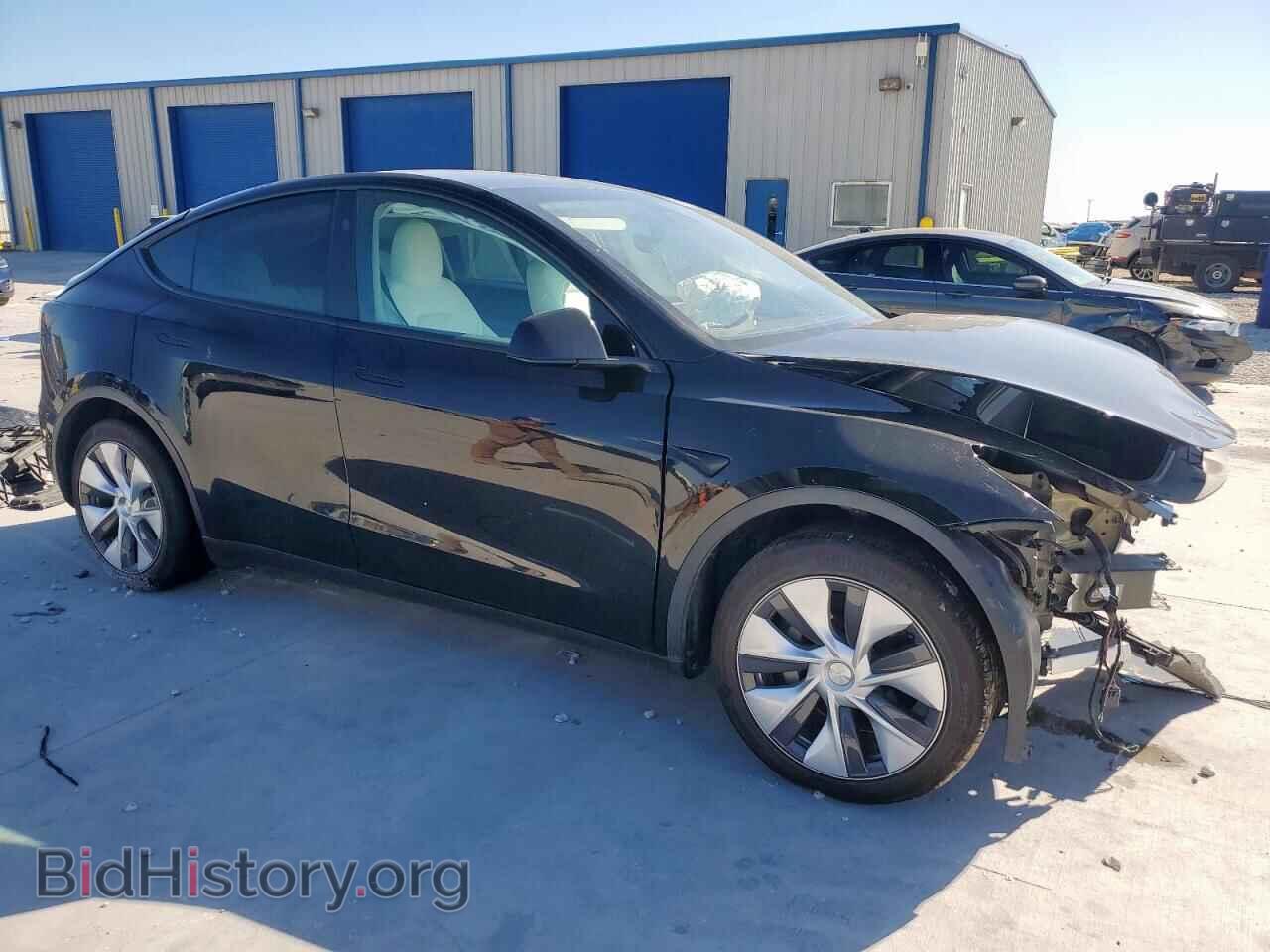 2024 TESLA MODEL Y - VIN: 7SAYGDEE2RA268590 - Фото 4