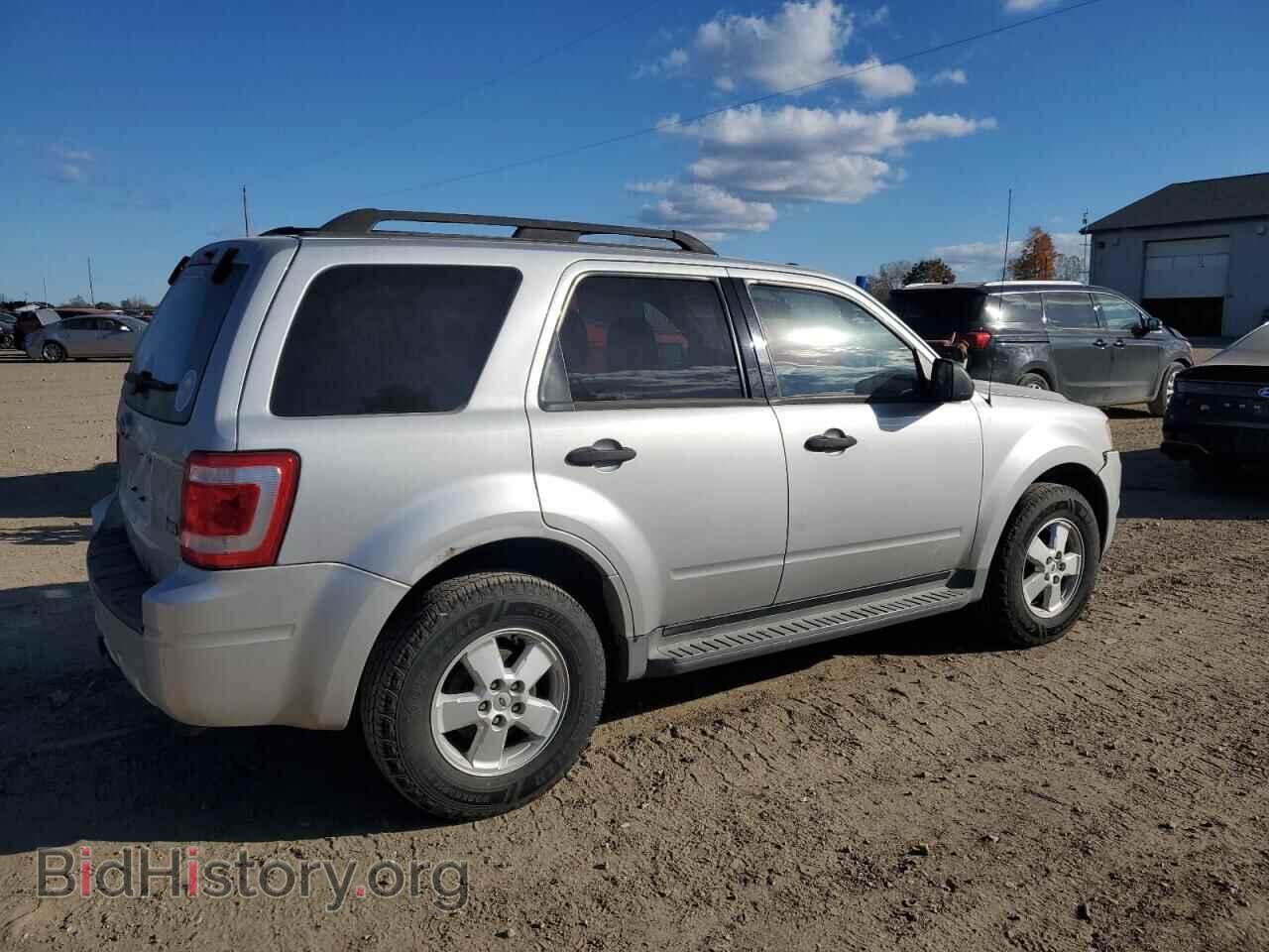 2010 FORD ESCAPE - VIN: 1FMCU0DG1AKB64366 - Фото 3