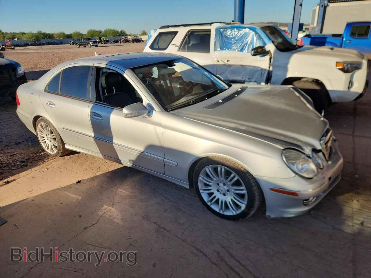 2007 MERCEDES-BENZ E-CLASS - VIN: WDBUF56X67B135952 - Фото 4