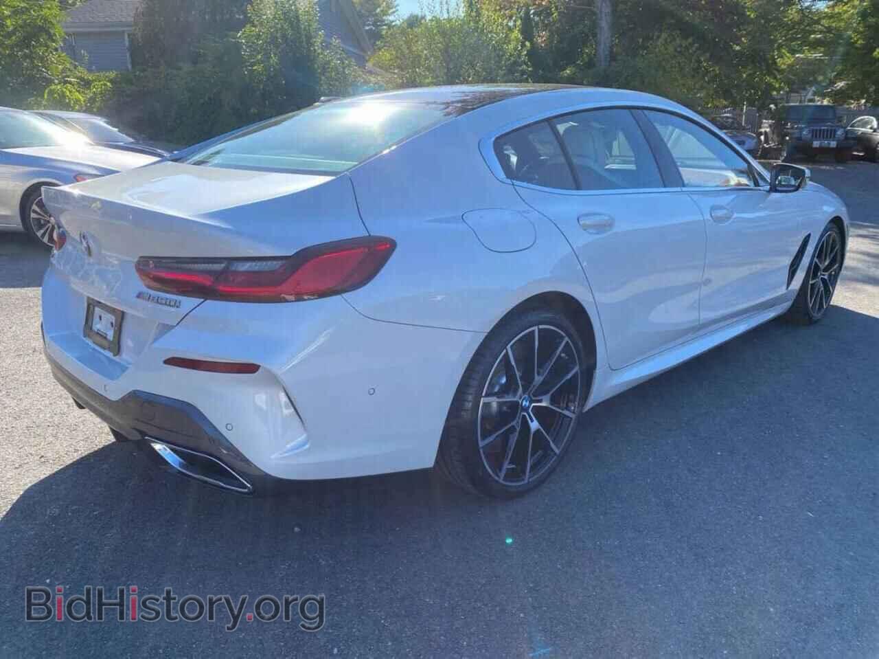 2021 BMW M8 - VIN: WBAGV8C01MCG76388 - Фото 3