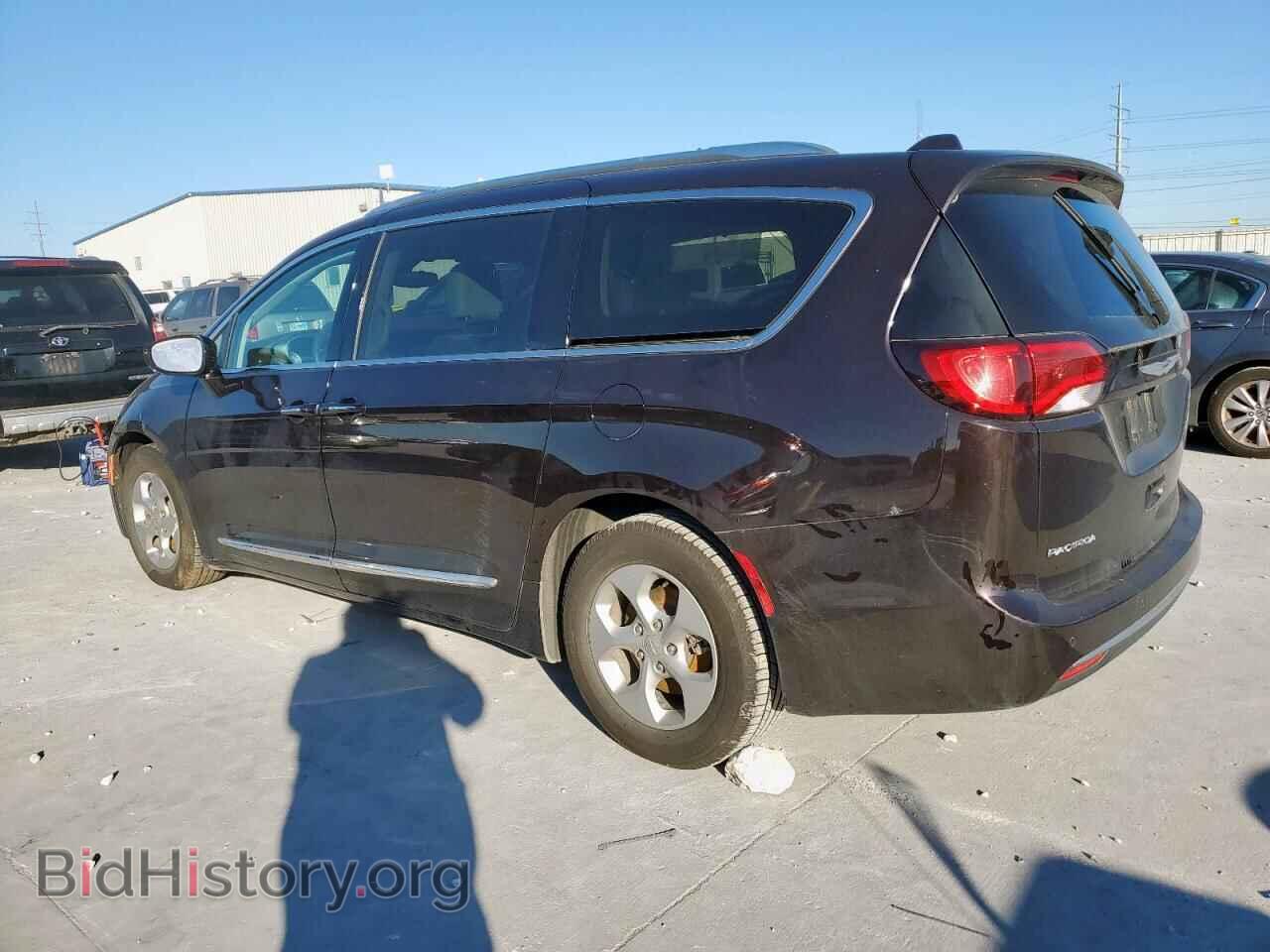 2017 CHRYSLER PACIFICA - VIN: 2C4RC1EG5HR587565 - Фото 2