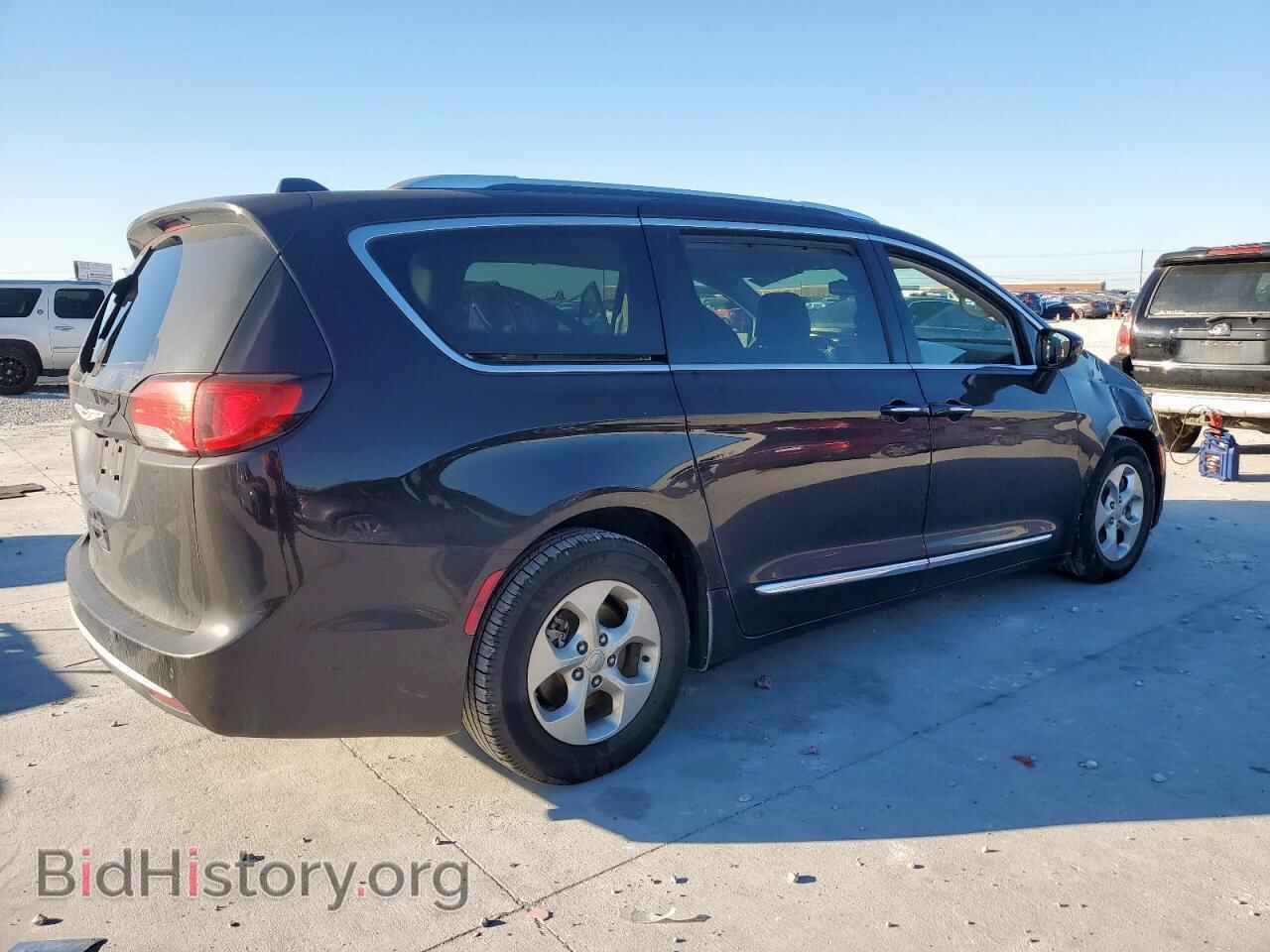 2017 CHRYSLER PACIFICA - VIN: 2C4RC1EG5HR587565 - Фото 3