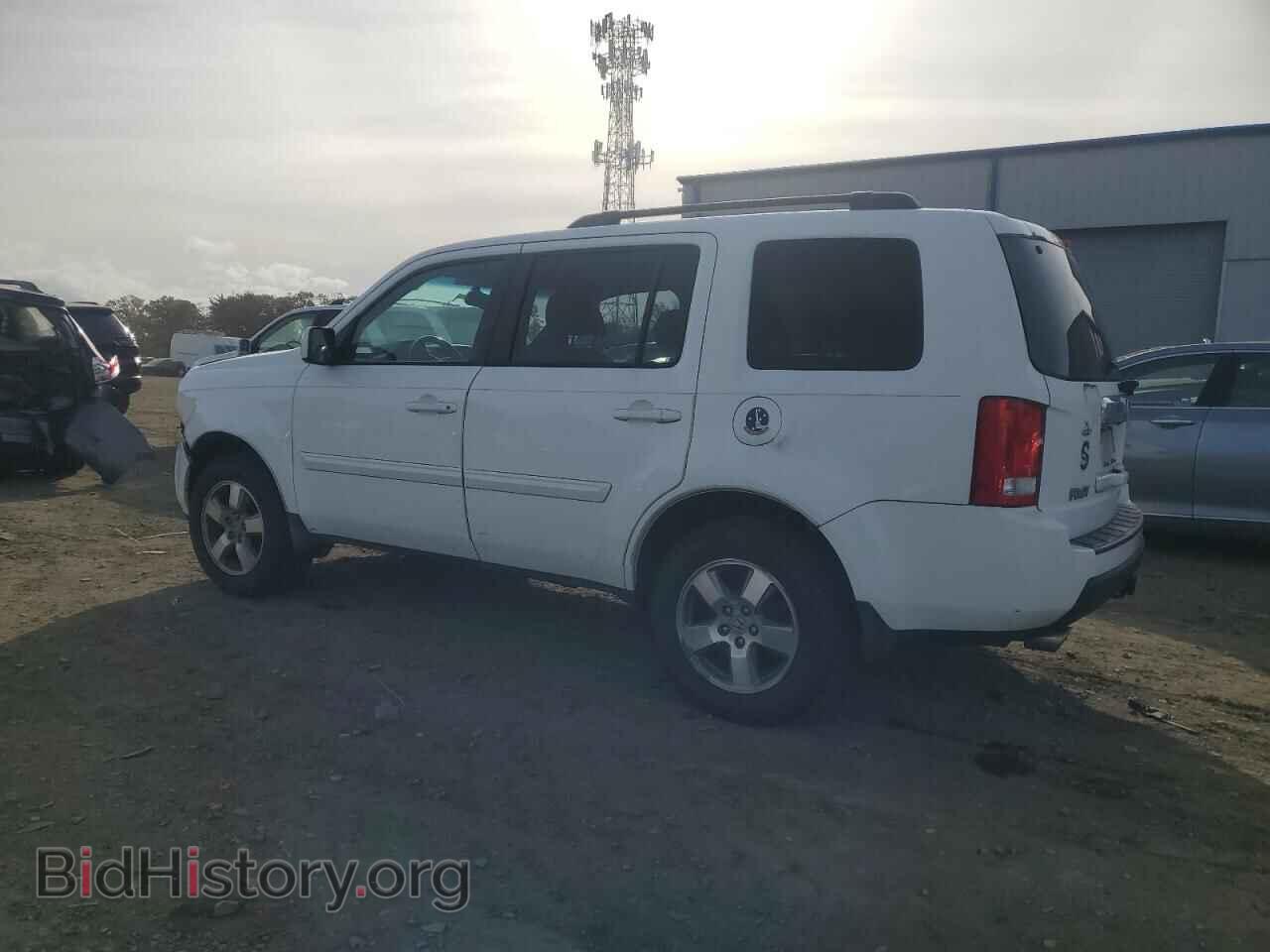 2011 HONDA PILOT - VIN: 5FNYF3H56BB006912 - Фото 2