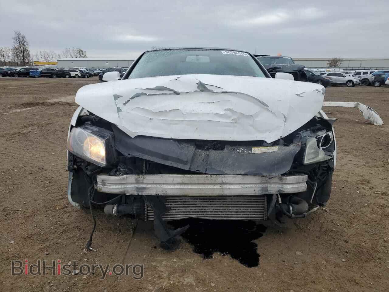 2011 AUDI A5 - VIN: WAUCFAFR9BA037761 - Photo 5
