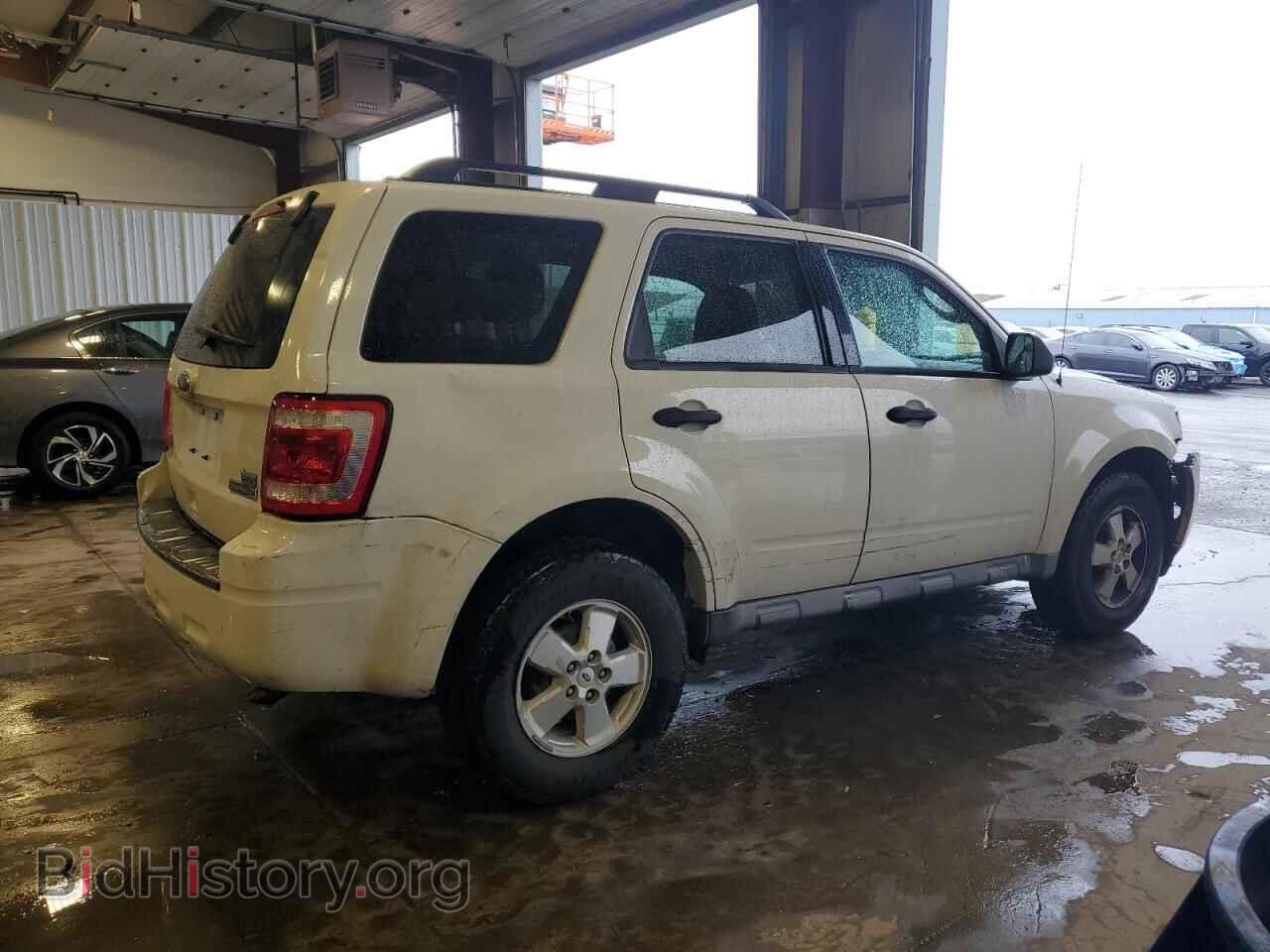 2010 FORD ESCAPE - VIN: 1FMCU9DG7AKC64959 - Фото 3