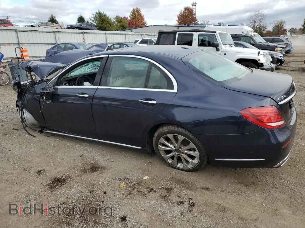 2017 MERCEDES-BENZ E-CLASS - VIN: WDDZF4KB3HA115960 - Фото 2