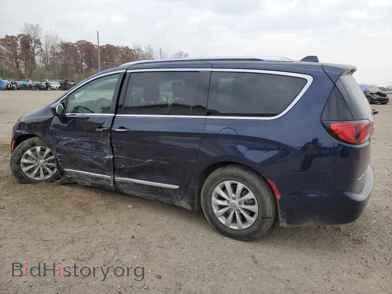 2018 CHRYSLER PACIFICA - VIN: 2C4RC1EGXJR321755 - Фото 2