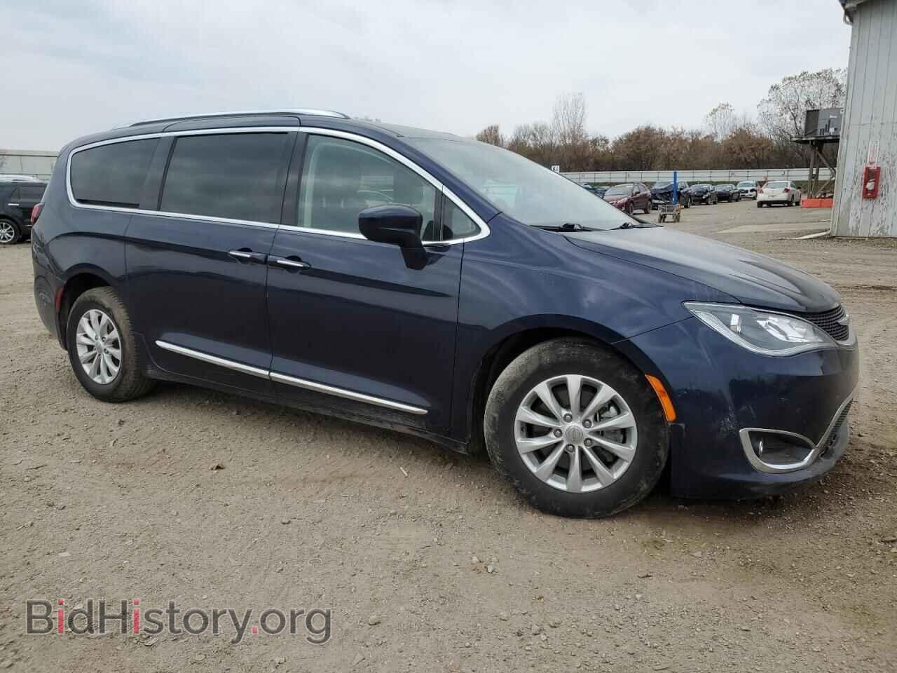 2018 CHRYSLER PACIFICA - VIN: 2C4RC1EGXJR321755 - Фото 4