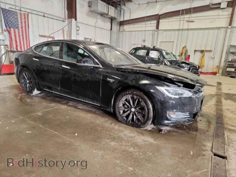 2016 Tesla MODEL S (VIN 5YJSA1E29GF138525) — photo 4 of 14