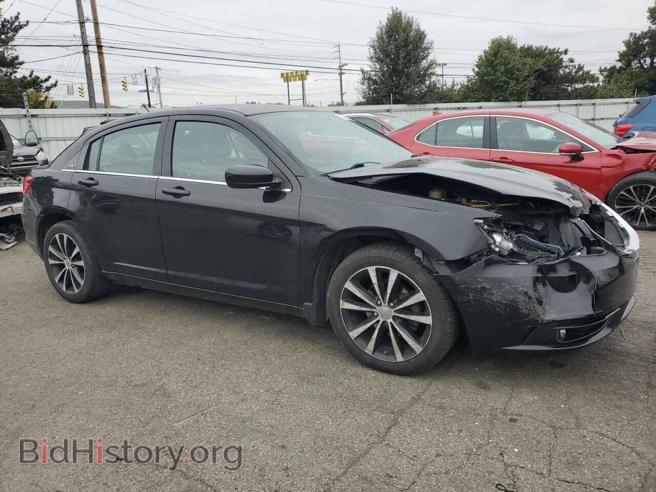 2011 CHRYSLER 200 - VIN: 1C3BC8FG8BN623167 - Фото 4