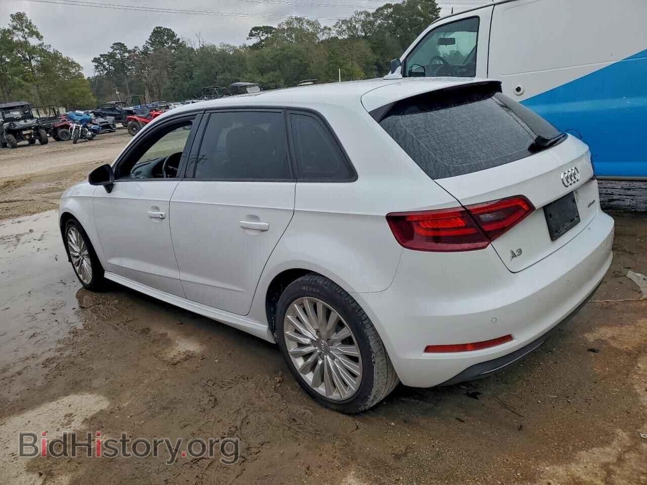 2016 AUDI A3 - VIN: WAUUPBFF0GA136618 - Фото 2