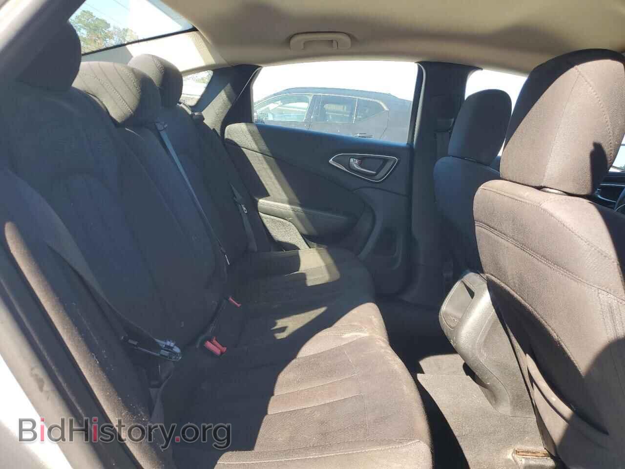 2015 CHRYSLER 200 - VIN: 1C3CCCABXFN659676 - Фото 10