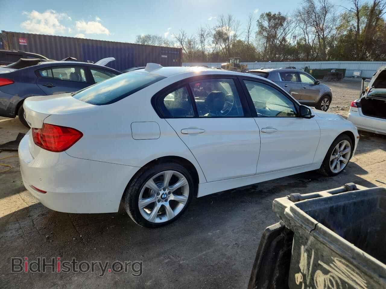 2015 BMW 3 SERIES - VIN: WBA3B3G58FNT18130 - Photo 3