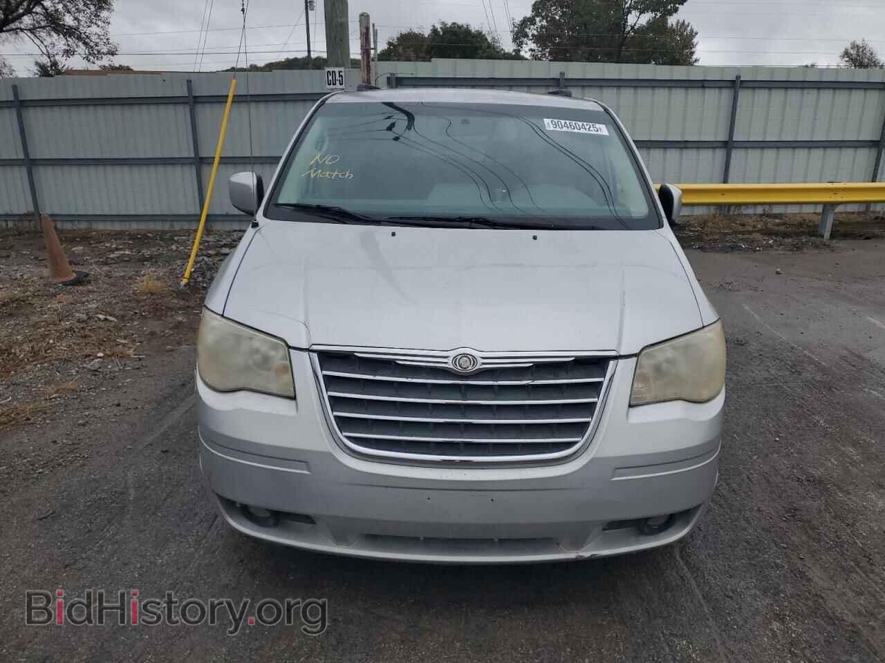 2010 CHRYSLER MINIVAN - VIN: 2A4RR5D18AR450557 - Фото 5