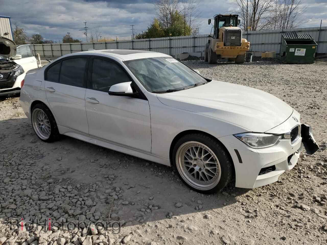 2014 BMW 3 SERIES - VIN: WBA3B9C54EP458882 - Фото 4